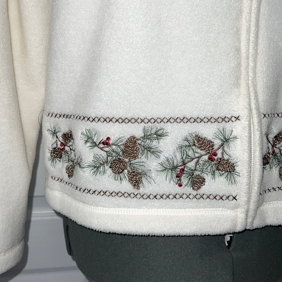 Croft & Barrow Zippered Fleece Sweater - Picture 2 of 3